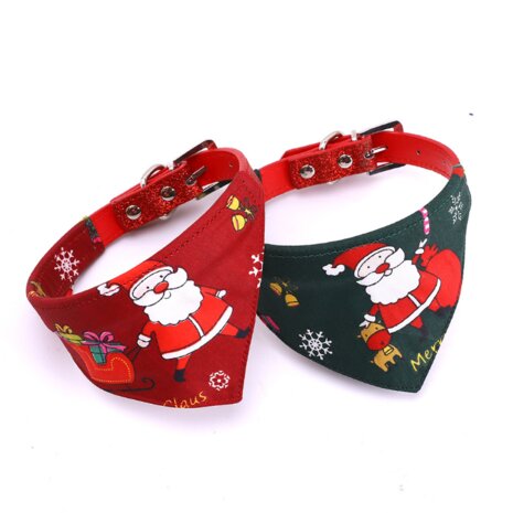 Kerst Halsband met Bandana Maat M Groen Kerstman