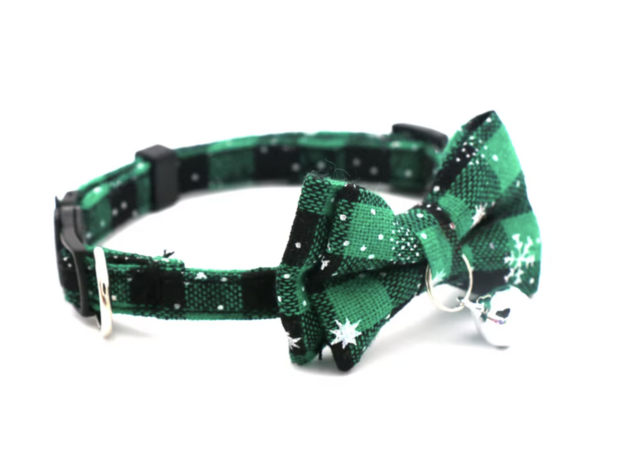 Kersthalsband met strik voor kat of klene hond groen snowflake