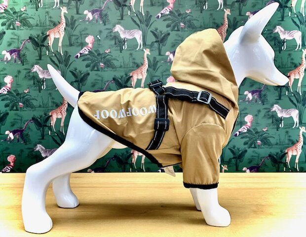 Honden Regenjas inclusief tuigje WoofWoof Beige ( ALLEEN NOG MAAT M)