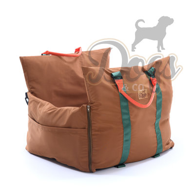 Dogs&Co Luxe Honden autostoel  Royal+  BRUIN Waterproof