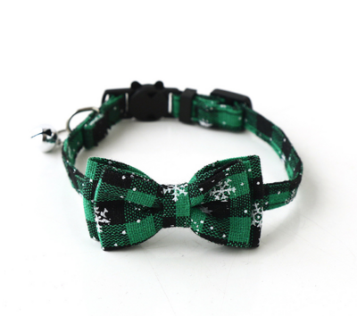 Kersthalsband met strik voor kat of klene hond groen snowflake belletje