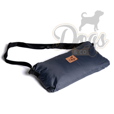 Dogs&Co Luxe Honden Outdoor reisdeken Antraciet 120x90 CM Waterproof